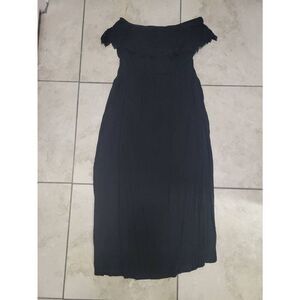 Strapless black‎ summer dress with crochet detail